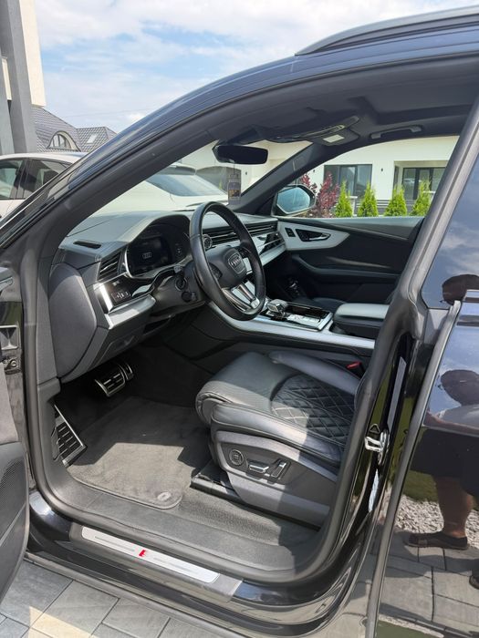 AUDI Q8 2021 — imagine 3