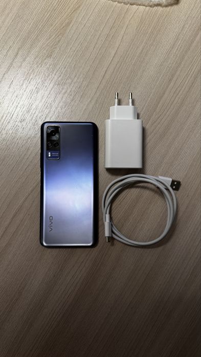 Телефон Vivo y53s