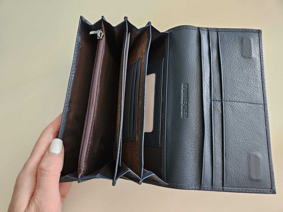 Портфейл от естествена кожа