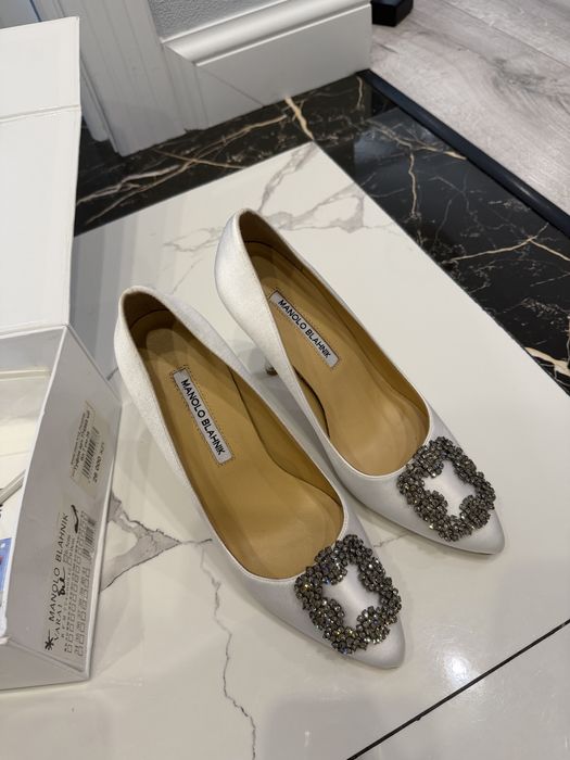 Продам женские туфли