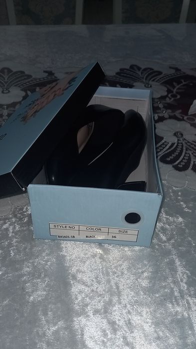 Черный туфли  Турецкий