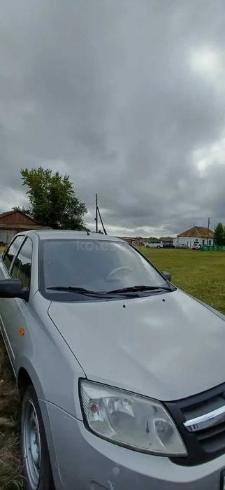 продам машину lada Granta
