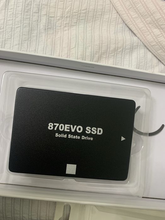 SSD 2.5” SATA III на 512 ГБ