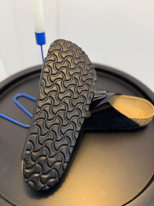 Papuci Birkenstock Negru lăcuit 37, 38, 39