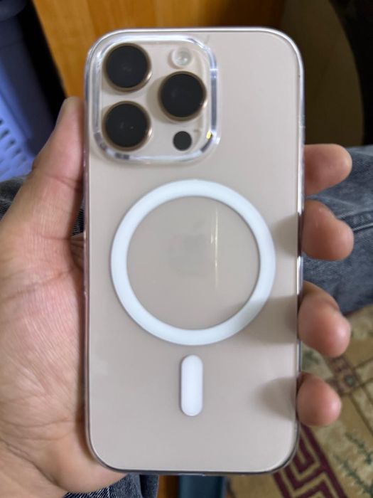 Iphone 16 pro only 6 months old