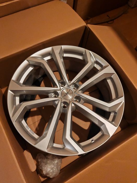 Vand jante de aliaj  pe 20 marca Dezent distanta intre prezoane 5x114,