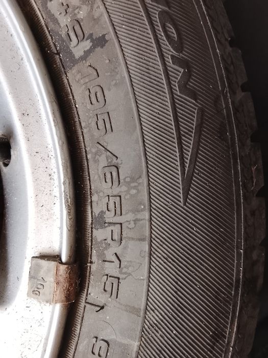 jante aliaj R15 cu cauciucuri