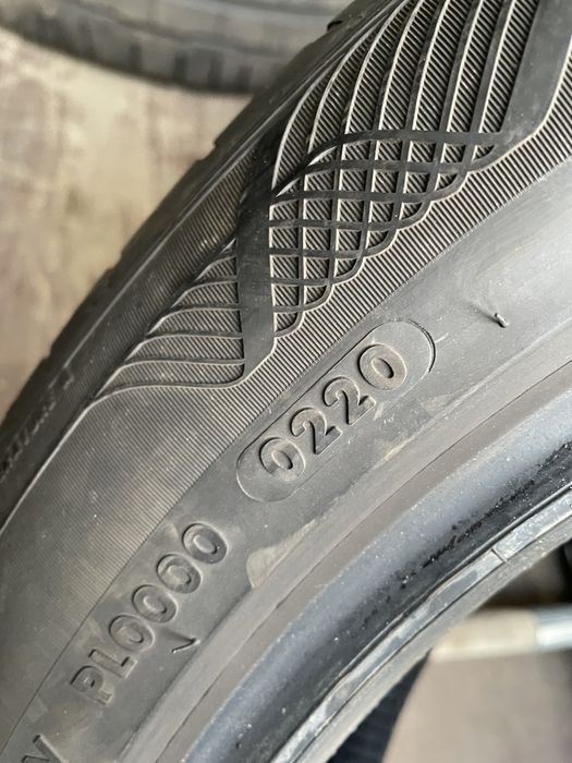 Anv vara 215/50/18 Vredestein