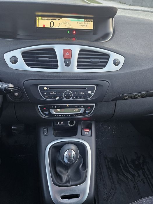 Vând Renault Grand Scenic 1.5DCI  7 locuri