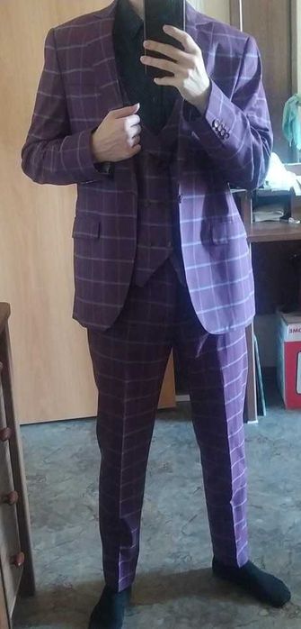 Мужской костюм тройка