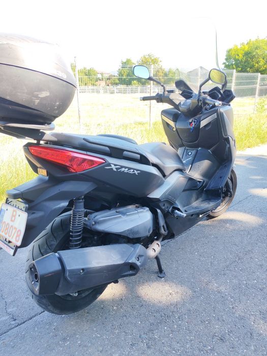 Yamaha X-Max 400cc