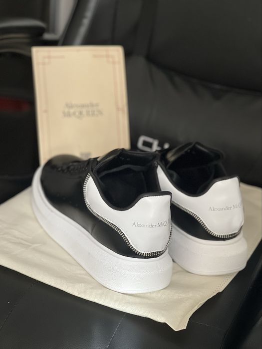 Adidasi Alexander McQueen