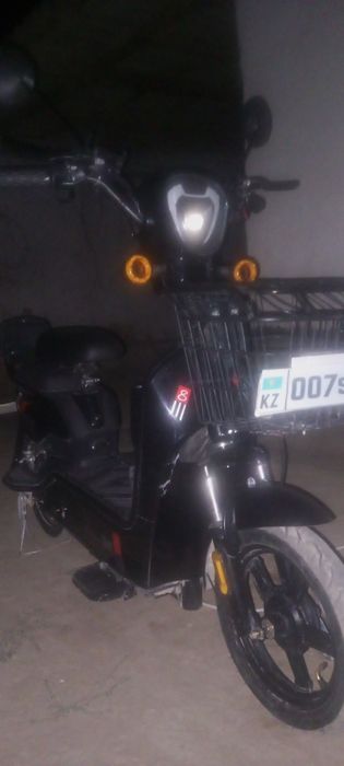 Электроскутер сатылады срочна