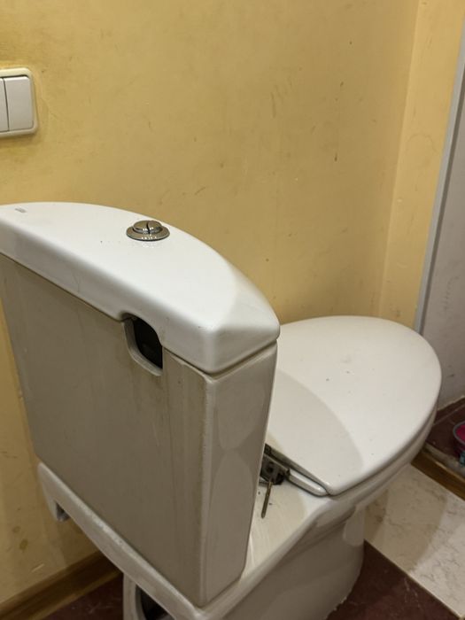 Унитаз в отличном состоянии