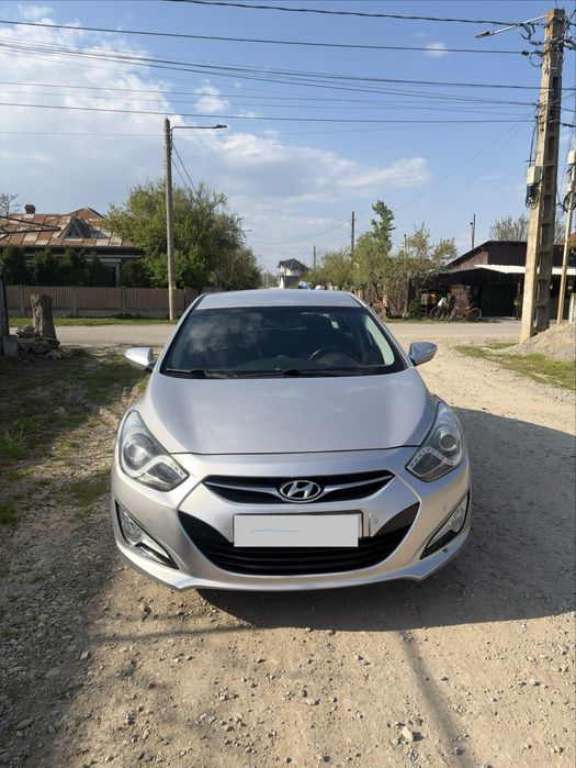 HYUNDAI i40 2014 — imagine 3