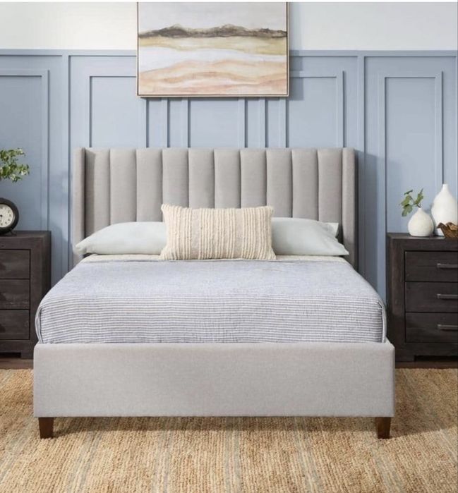 Продам кровать с матрасом