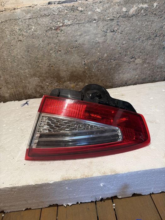 Стоп за Ford Mondeo MK4