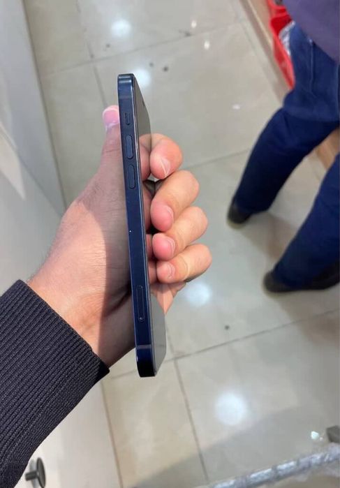 iPhone 12 64GB LL/A +eSim