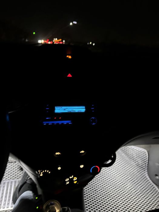 Carrazzeria deh-970 sotiladi disk bultslari bor mehanizlar yaxsh tushi