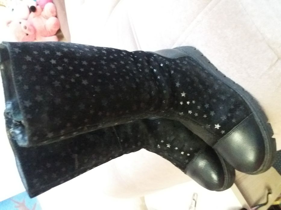 Сапожки для девочки.