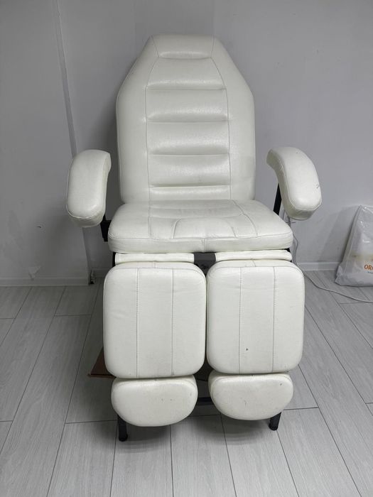 Педикюрное кресло