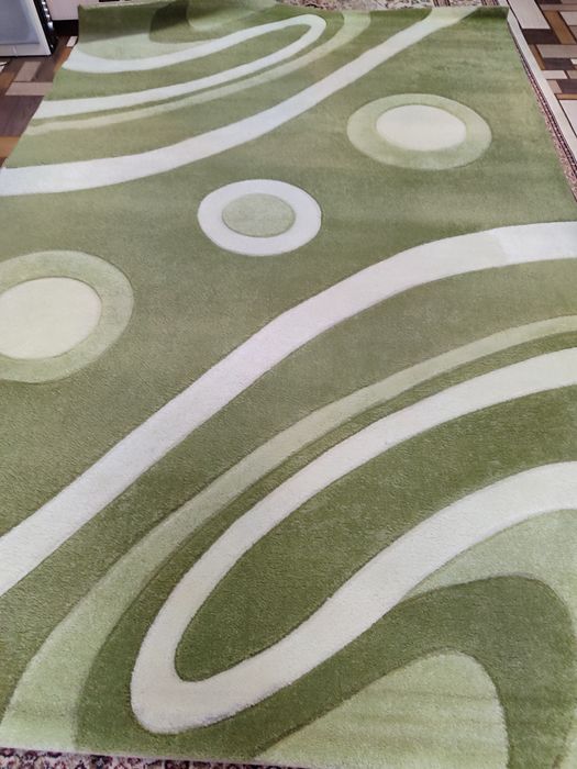 Продам ковер 3,*2