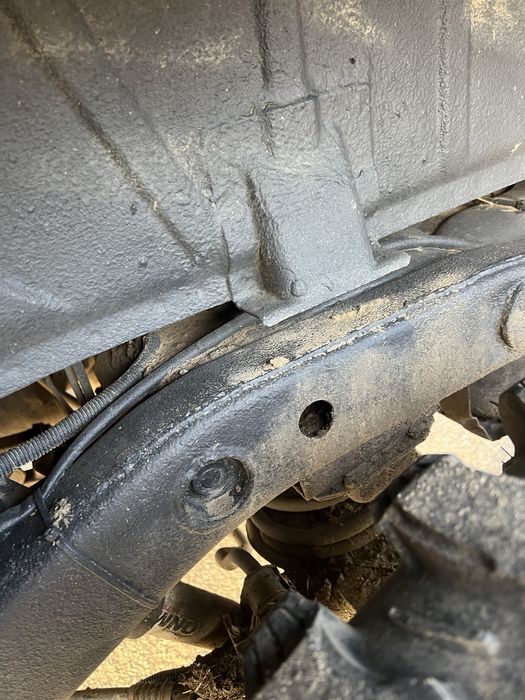 Vand Mitsubishi Pajero, autoutilitară