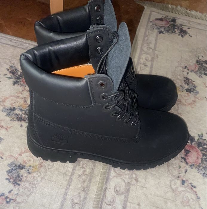 Черные Timberland, отличное состояние Торга нет