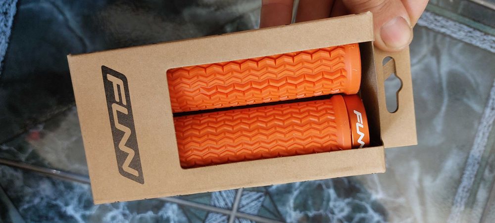 Mansoane bicicleta FUNN Holeshot Lock-on