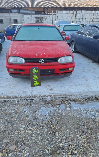 Far dreapta 18474R Volkswagen VW Golf a 3-a generatie