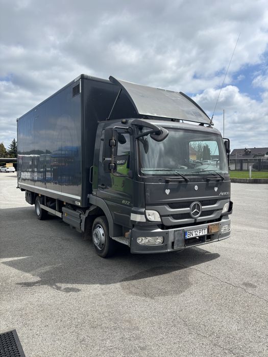 Mercedes Atego 822 cu lift hidraulic