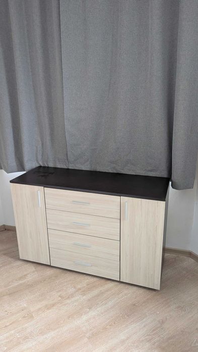 Използван скрин в отлично състояние