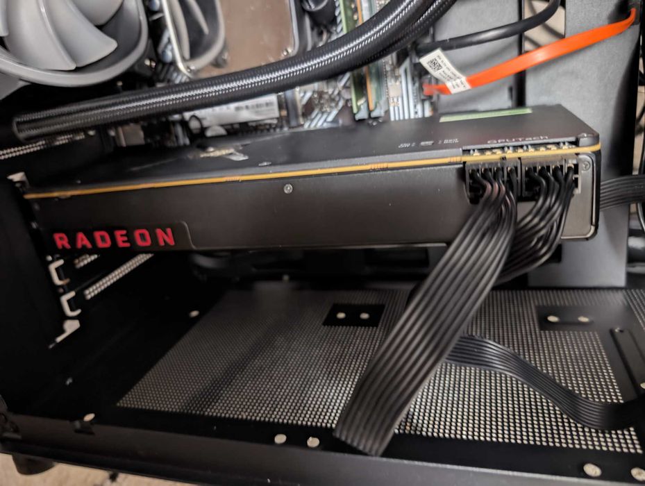 Placa video Vega 64 8GB
