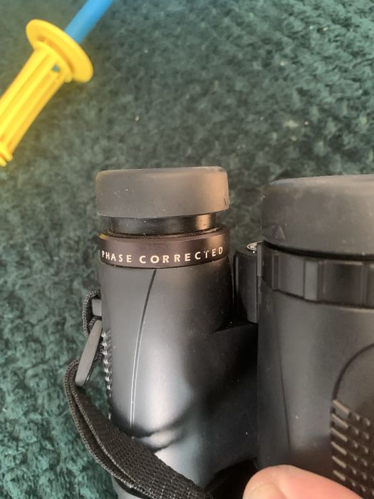 Binoclu hawke endurance 8x32