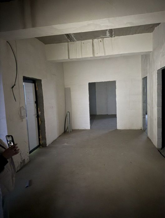 Яшнабадский район. Новостройка. Кадышева базар. Коробка 4х комнатная