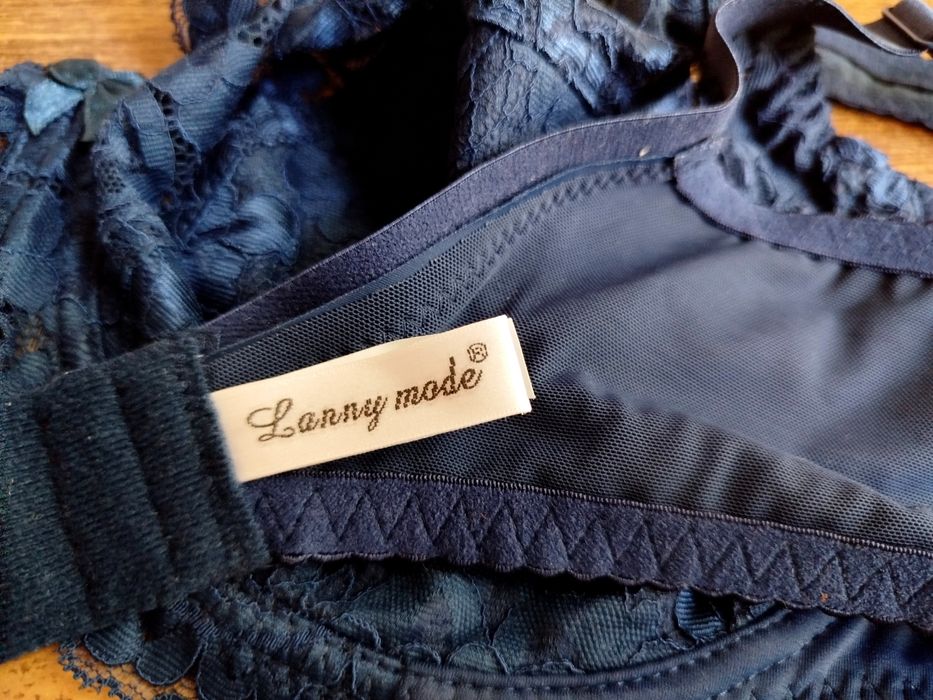 Бюзгалтер 95 Е, кружевной