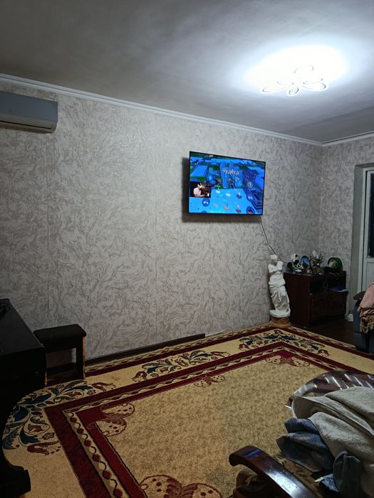 Продаю квартиру 2 переделала в3 район сергели