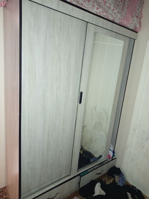 Срочно продам  Шкаф для ДОМА