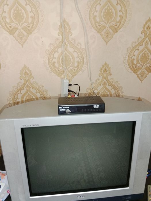 LG FLATRON ideal zoʻr