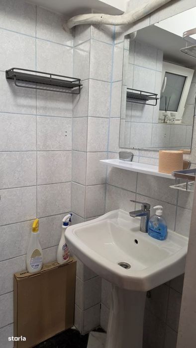 Apartament 3 camere, Unirii, etaj 1, decomandat,