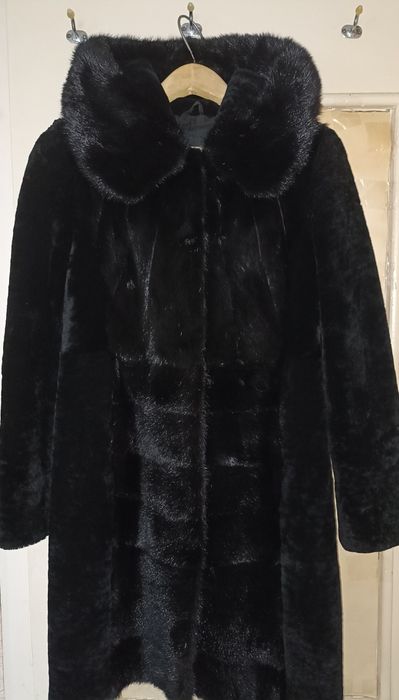 Продам шубу (мутон)