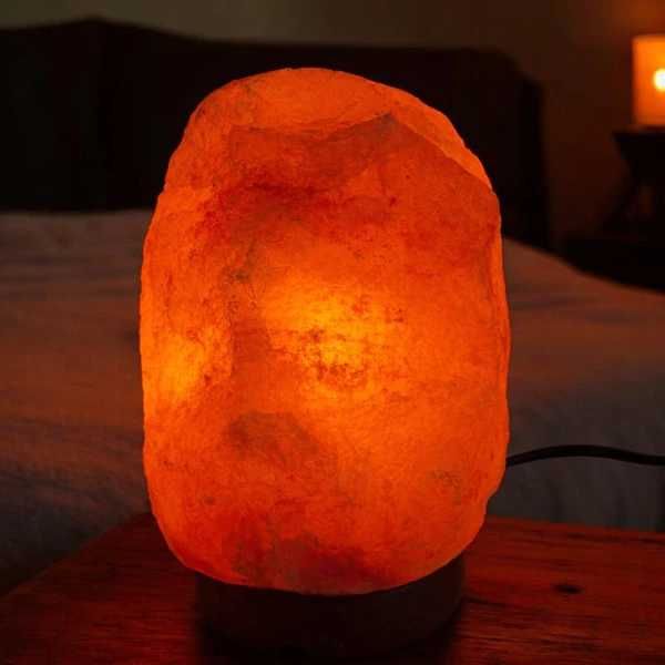 Солна лампа / Лампа от хималайска сол с дървена основа - 3 размера