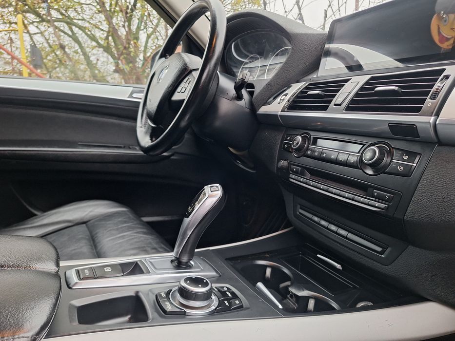 Vand BMW X5 E70 3.0D 2011