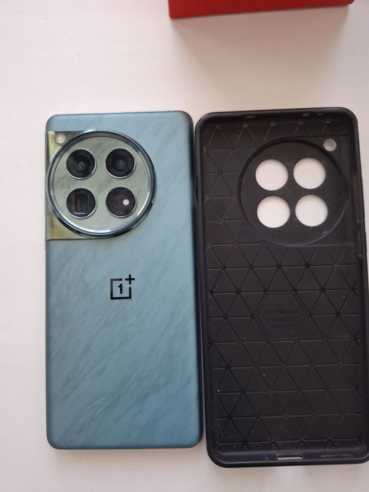 OnePlus 12 16/512