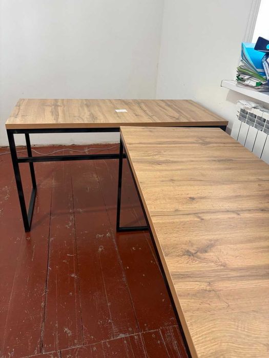 Стол компьютерный.офисный. лофт