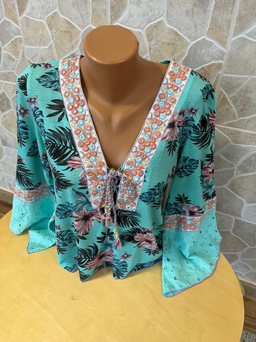 Bluza dama SAVAGE Culture nou,puțin mai deschisă culoarea  în realitate