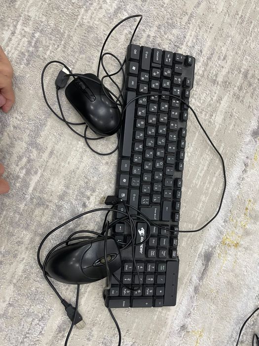 колонки и компьютерные акксесуары