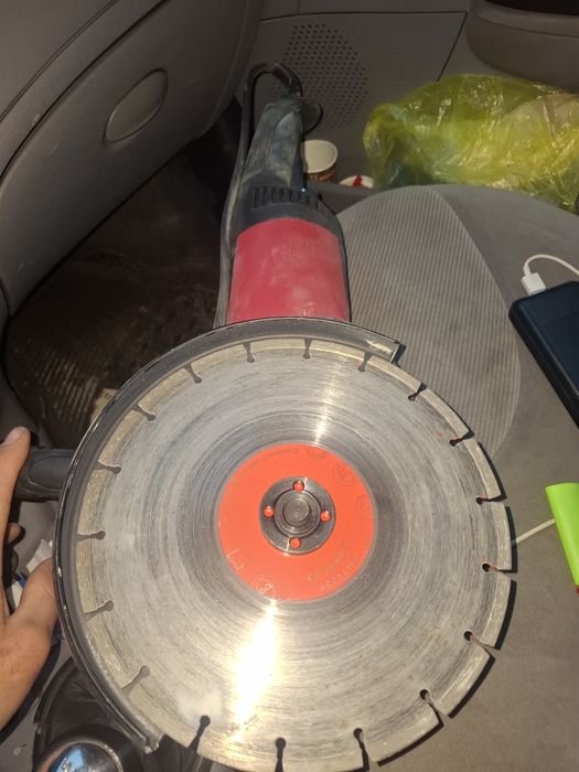 Продава се  Ъгло шлайф