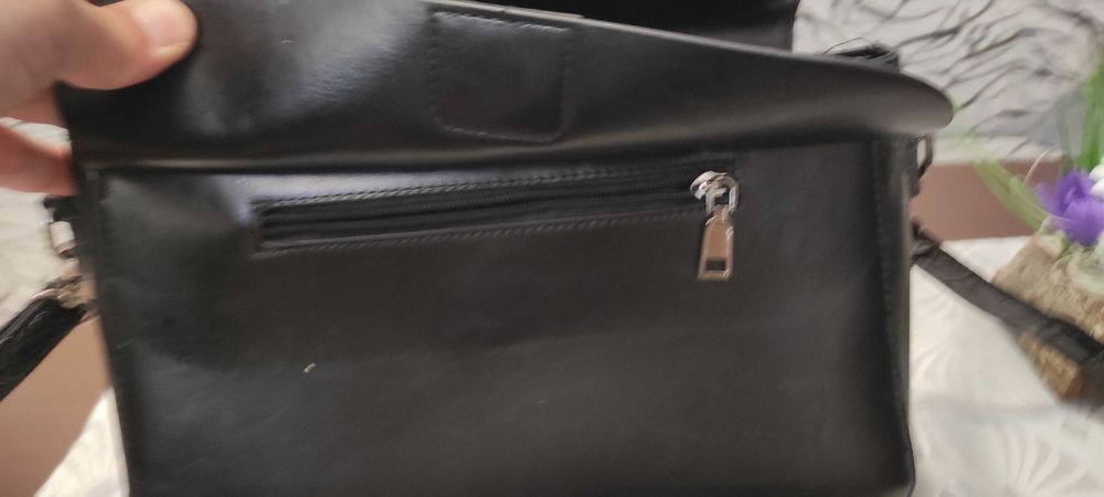 Дамска чанта черна