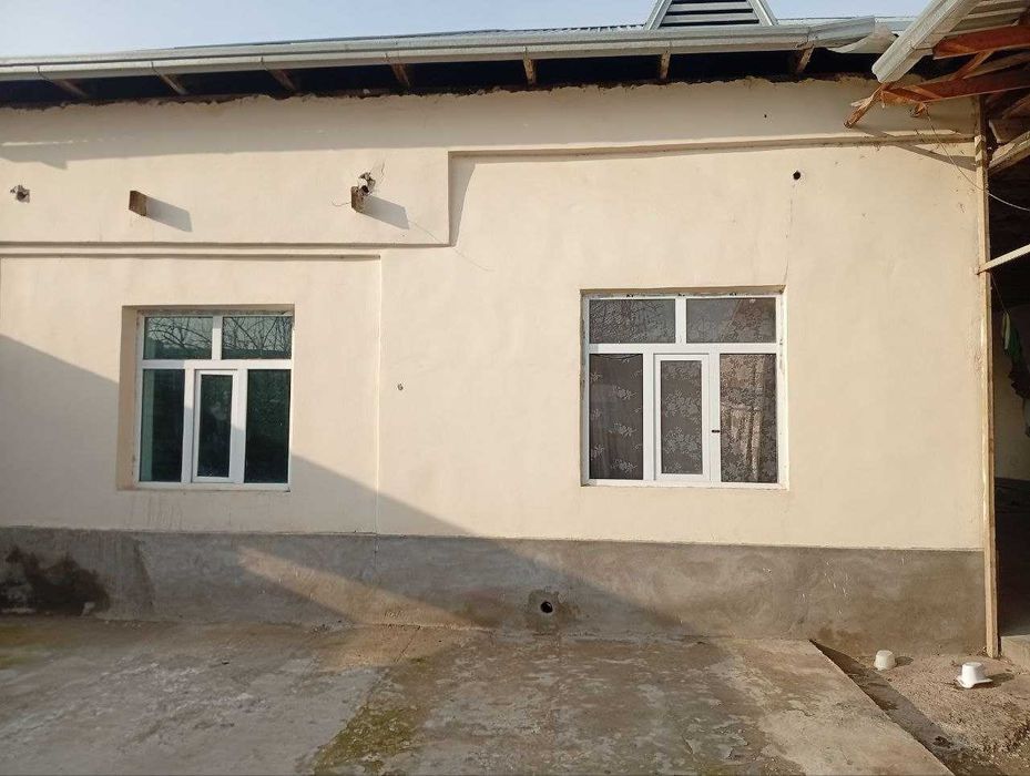 Uy sotiladi sirdaryo shaxrda